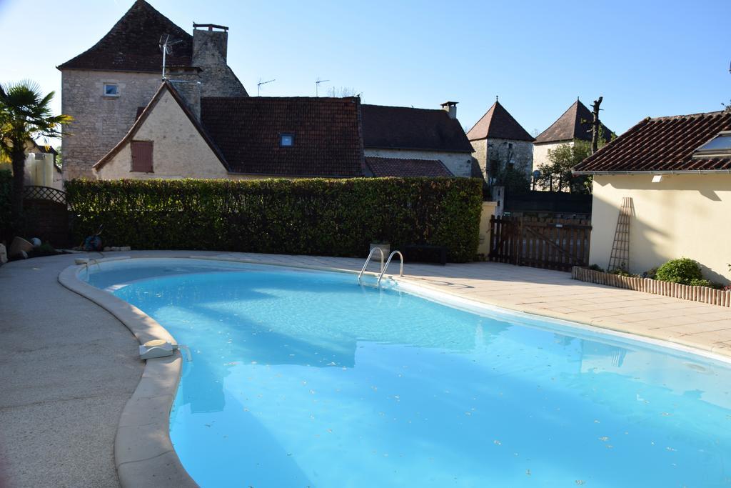 Hotel Le Petit Relais Calès Esterno foto